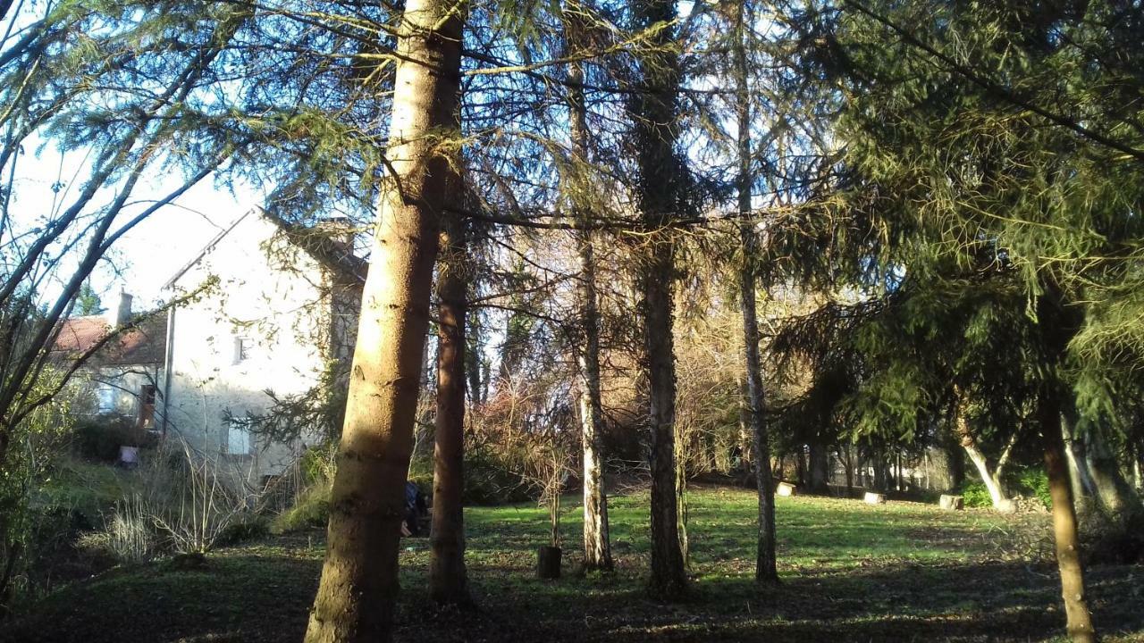 Bed and Breakfast Domaine Pastel Besson Esterno foto